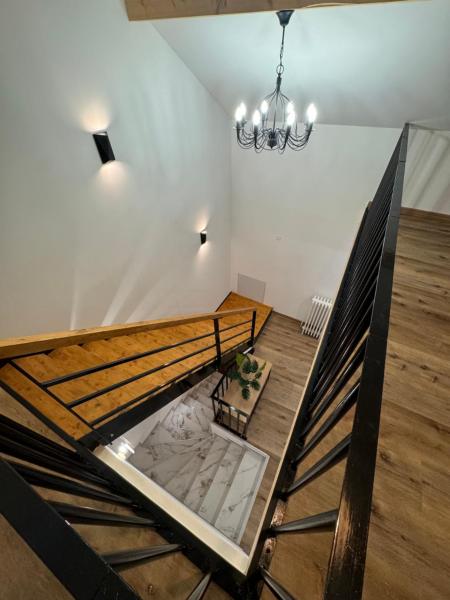 Villa Segny Chalet, Prenota Chalet Hotel a Alvernia con parcheggio, Parcheggio