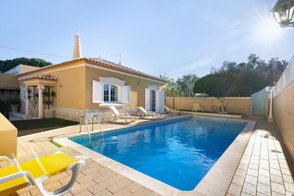 Casa da Várzea, Prenota  Hotel a Algarve con parcheggio, Parcheggio