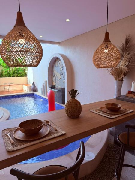 Andara Villa Yogyakarta, Buchen Sie  Hotels in Provinz Yogyakarta mit Parkplatz, Parkplätze