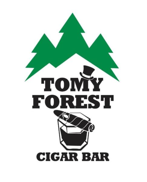 Tomy Forest Cigar Bar, Buchen Sie  Hotels mit Pool in Zentralserbien, Schwimmbad