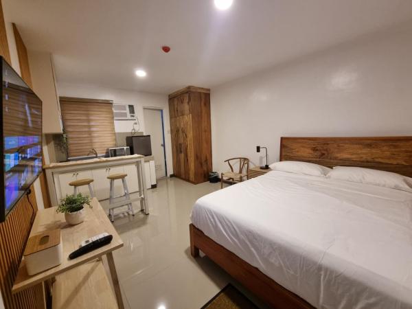 Flat 35, Unit E, Prenota  Hotel a Luzon con parcheggio, Parcheggio