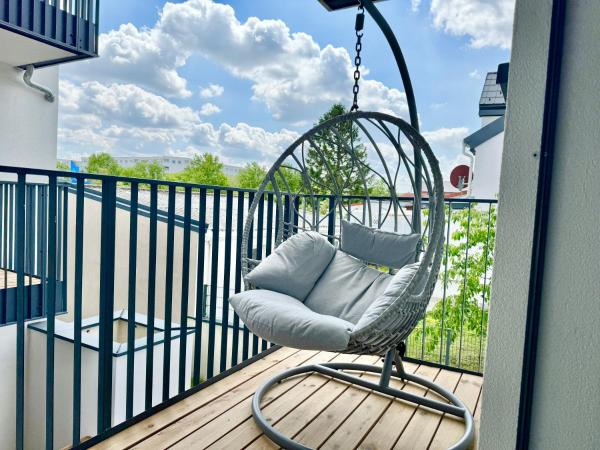 Stylish Apartment with Balcony and Parking - Near Metro, Prenota Appartamento Vienna Austria, vicino a Stazione Metro Siebenhirten