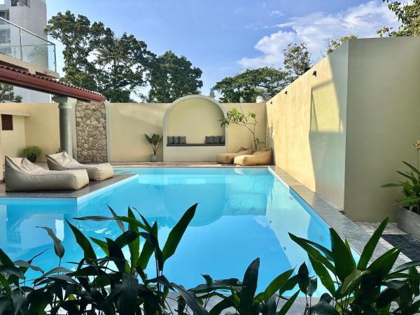 Arco Mirissa, Reserva ahora  Hoteles con piscina en Mirissa, Piscina