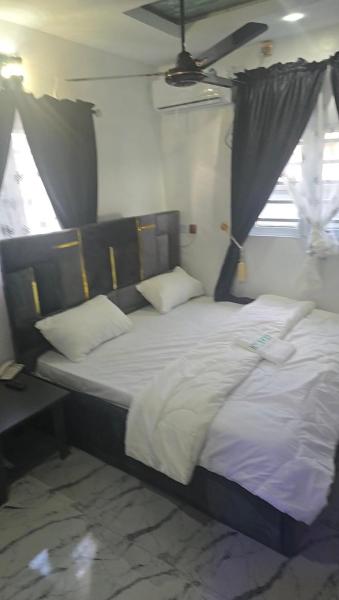 Hotel de mexico, Buchen Sie  Warri Delta