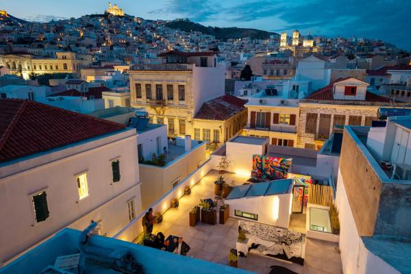 Artrock Experience Loft Gallery, Prenota  Ermoupoli Syros