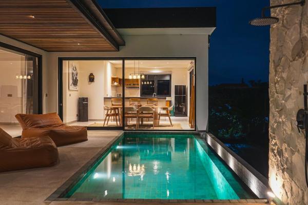 Villa Grazia Luxury Retreat Canggu, Buchen Sie  Hotels mit Pool in Badung, Schwimmbad
