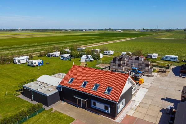 Guesthouse Eindeloos in t Zand - North Holland, Book   