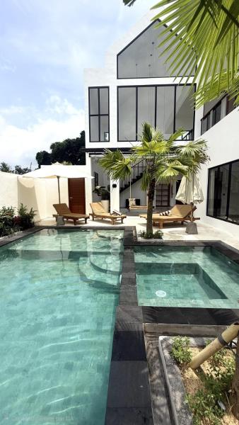 Villa JAYA Nyanyi, Reserva ahora  Hoteles con piscina en Bali, Piscina