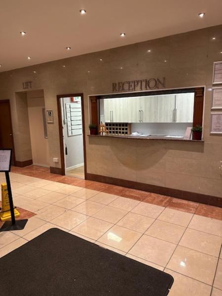 west park hotel PVT ltd, Buchen Sie  Clydebank Strathclyde