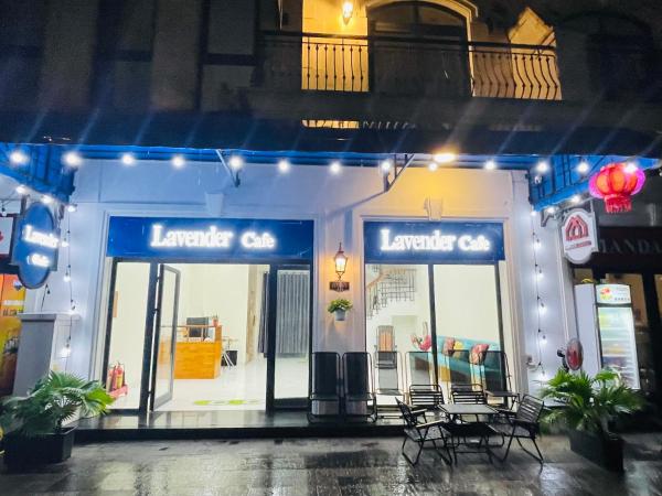 Lavender Cafe, Buchen Sie  Hotels in Mekongdelta mit Parkplatz, Parkplätze