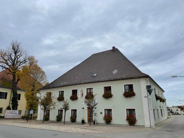 Zum Posthalter, Buchen Sie  Hemau Bayern