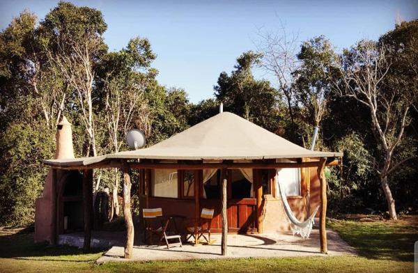 Cabañas Bendita Tierra - Calandrias, Prenota  Hotel a Córdoba con parcheggio, Parcheggio