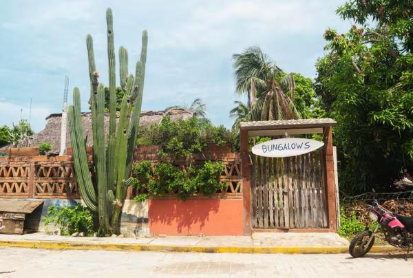 Punta bungalows, Buchen Sie  Brisas de Zicatela Oaxaca