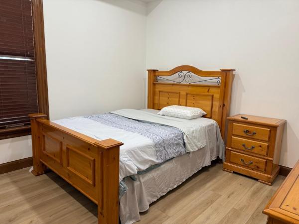 Downtown residence room 1, Réserver  Guelph Huron, Perth, Waterloo et Wellington