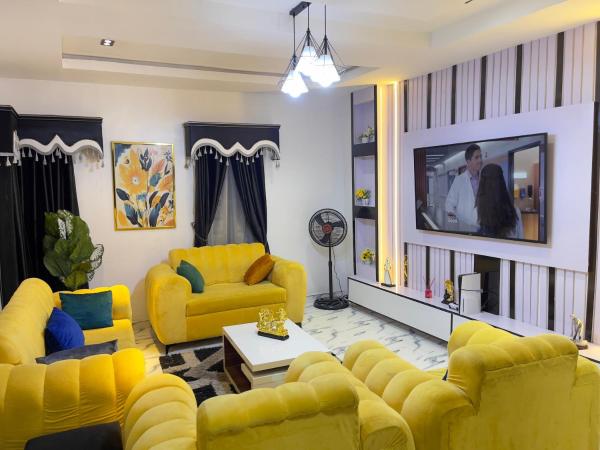 7th generation apartments, Buchen Sie Ferienwohnung Hotels mit Pool in Lagos, Schwimmbad