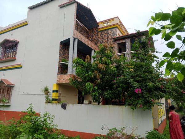 Swpnaneer home stay, Buchen Sie  Shānti Niketan Westbengalen