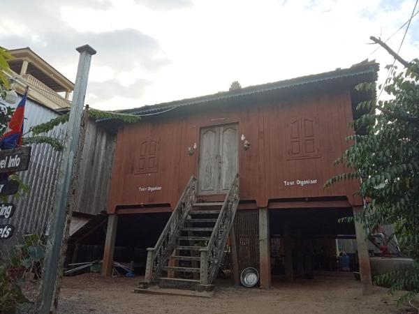 Sconvolt Homestay, Buchen Sie  Hotels in Kratie mit Parkplatz, Parkplätze