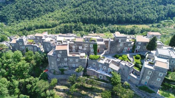 Appartamenti - Colletta di Castelbianco, Prenota  Castelbianco Liguria
