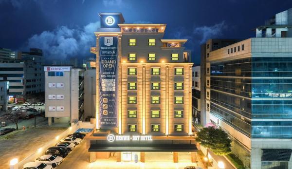 Browndot Hotel Gangneung Gyodong, Prenota  Hotel a Gangwon-Do con parcheggio, Parcheggio