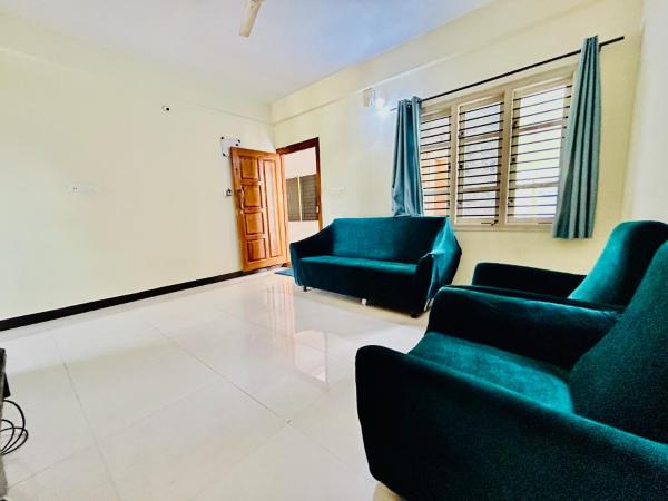 Rohi stays 2 bed room flats, Réserver  Mysore Karnataka