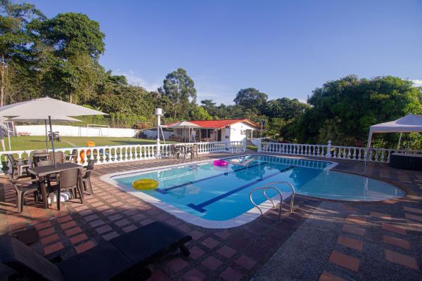Villa Finca Aurora, Book  Coffee Triangle Hotels with a Pool, Swimming Pool