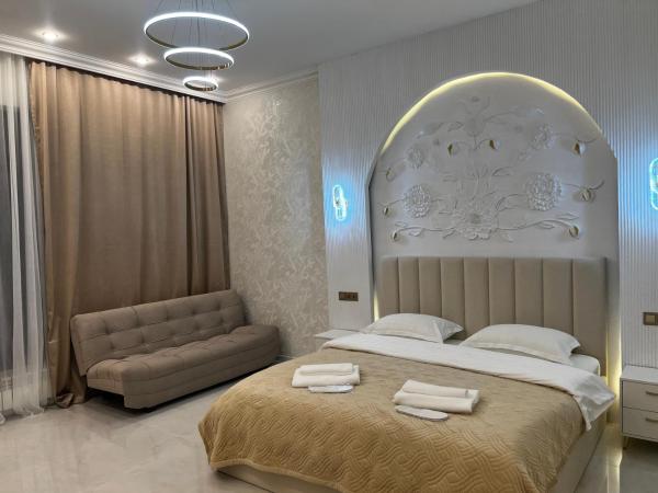 Lion Vip Hotel, Buchen Sie  Almaty Kasachstan