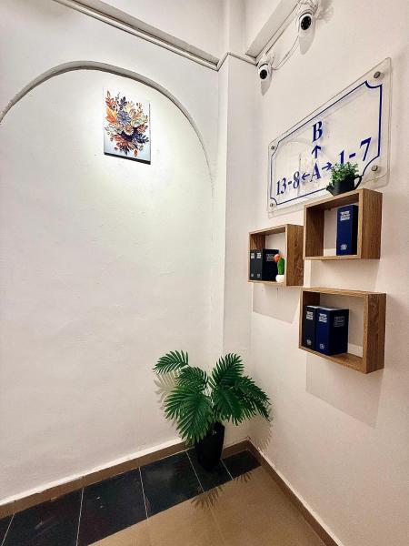 Luna Bliss Taman Koop AST Lobak Budget Hotel Room, Reserva ahora  Hoteles en Negeri Sembilan con aparcamiento, Aparcamiento
