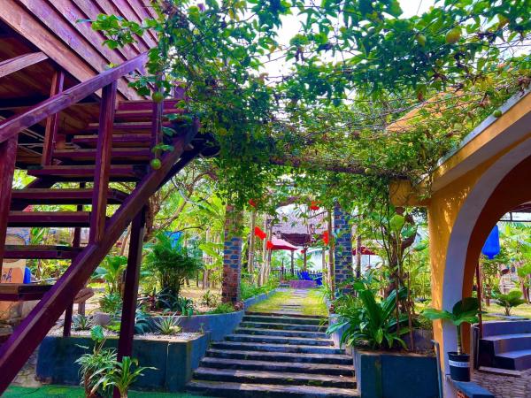 Chang Villa& Restaurant, Prenota  Hotel a Quang Nam con parcheggio, Parcheggio