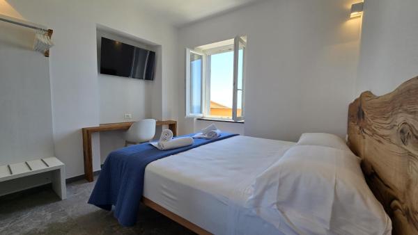 LA PIAZZETTA - Homy 5 Terre, Prenota  Volastra Cinque Terre