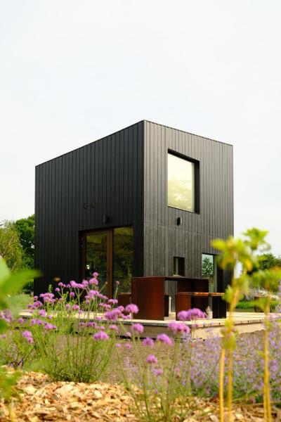Oseraie Cabins - Wild lodges entre Liège et Maastricht, Book  Vise 