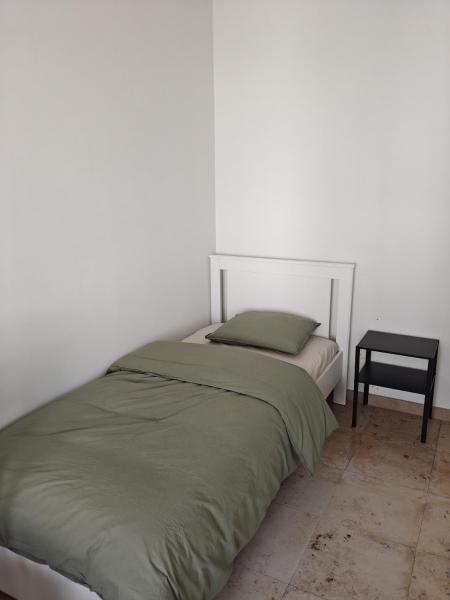 All-in kamer te huur in Oostrozebeke, Prenota  Hotel a Fiandre Occidentali con parcheggio, Parcheggio
