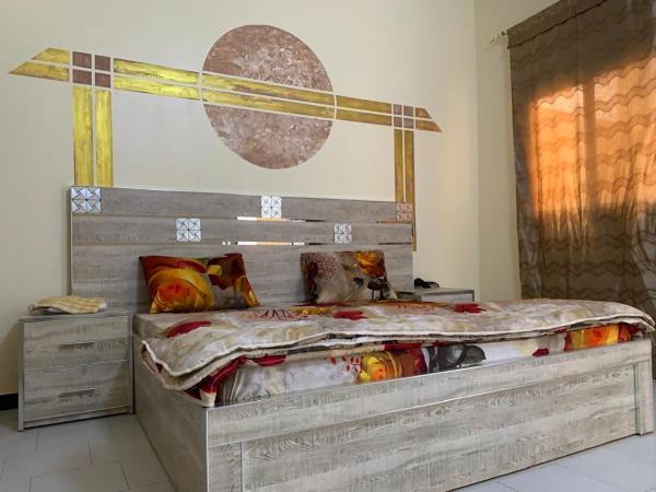 la rose thies, Prenota  Thiès Senegal