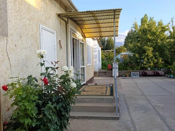 Eco house, Buchen Sie  Bokonbayevo Tamchy