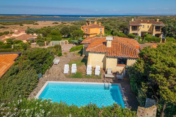 Villa Mariluce, Buchen Sie  Hotels in Cuile Pazzoni mit Parkplatz, Parkplätze