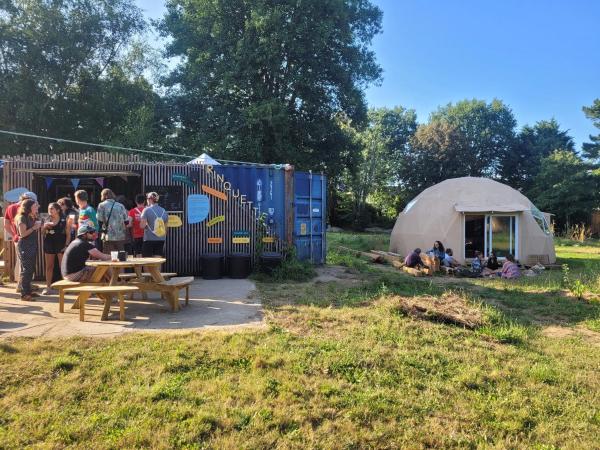 Camping éco-touristique et tiers-lieu apprenant - KERBOUZIER, Prenota  Melgven Bretagna
