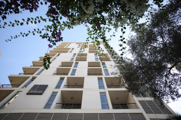 Siran Towers - King Size Bedroom, Prenota  Beirut 