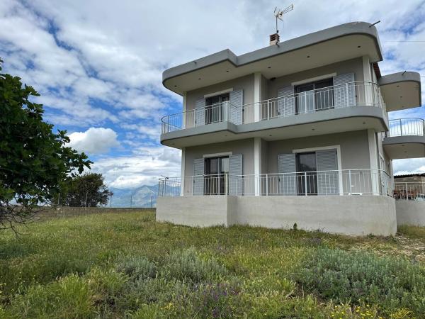 Villa Valentina, Buchen Sie  Hotels in Qark Vlora mit Parkplatz, Parkplätze
