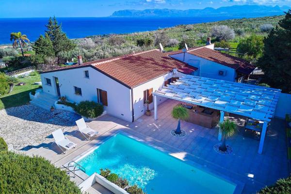 Villa Pandora, Buchen Sie  Hotels mit Pool in Sizilien, Schwimmbad