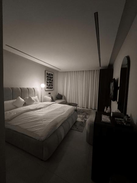 Alaqiq properties - شقق العقيق, Buchen Sie  Hotels in Provinz Riad mit Parkplatz, Parkplätze
