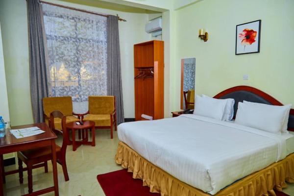 KiliCrane Lodge Arusha, Buchen Sie  Hotels in Arusha mit Parkplatz, Parkplätze
