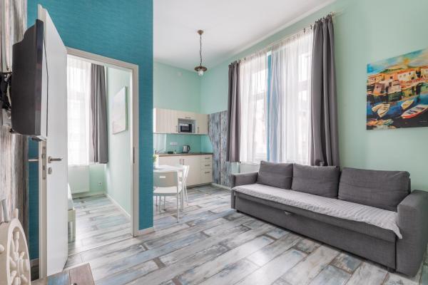 GDE Wesselenyi Triple, Buchen Sie  Hotels in Pest mit Parkplatz, Parkplätze