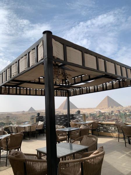 Pyramids Eternal View, Prenota  Hotel a Cairo Governorate con parcheggio, Parcheggio