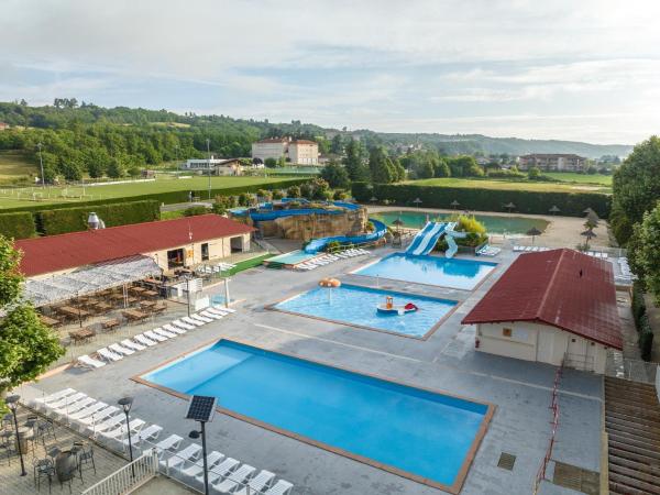 Camping Château de Galaure, Prenota  Hotel a Alvernia con parcheggio, Parcheggio