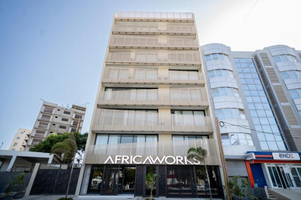 AfricaWorks Suites, Reserva ahora  Hoteles en Dakar con aparcamiento, Aparcamiento