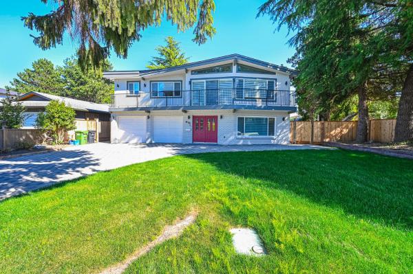 Cozy Home with 3BR 4Bath near Richmond Steveston Village, Réserver  Hôtels à Colombie-Britannique avec parking, Parking