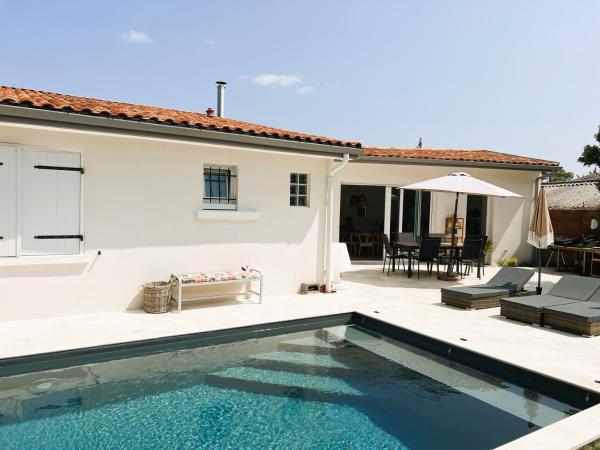 Nouveau! Villa Bahia, Piscine chauffée, Plage à 400m, Reserva ahora  Hoteles en Aquitania con aparcamiento, Aparcamiento