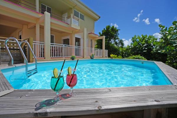 Villa Amandine, Prenota  Hotel con piscina a Fort-de-France, Piscina