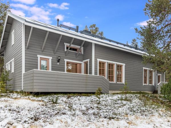 Holiday Home Villa kajo by Interhome, Buchen Sie  Hotels in Lappland mit Parkplatz, Parkplätze