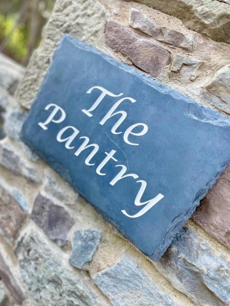 The Pantry, Buchen Sie   