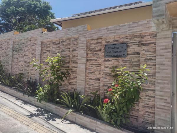 Residencial São Francisco - 2 Quartos - Em Imbassai, Reserva ahora  Hoteles en Noreste de Brasil con aparcamiento, Aparcamiento